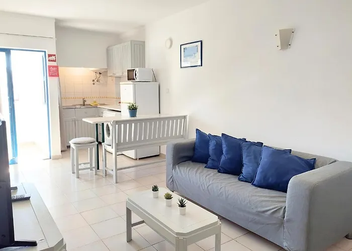 Alltravel Club Da Rocha Vi With Renovated Bathroom 아파트 포티마오